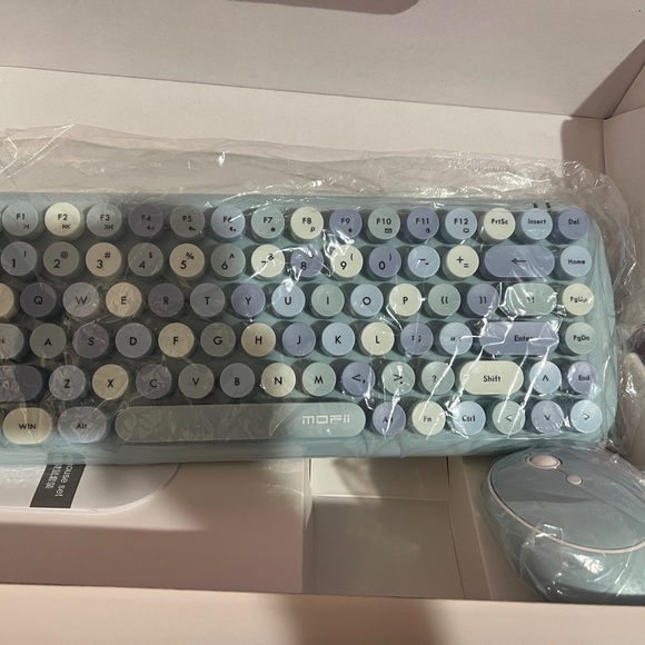 MOFII- Mini Wireless Keyboard Mouse Set Round (Multicolor Blue) - Picture 4 of 5